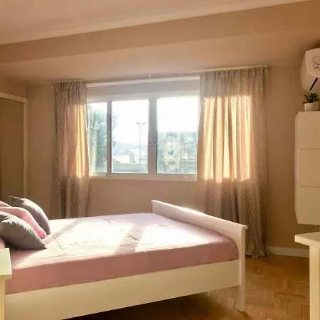 Apartment Cosy In City Center *